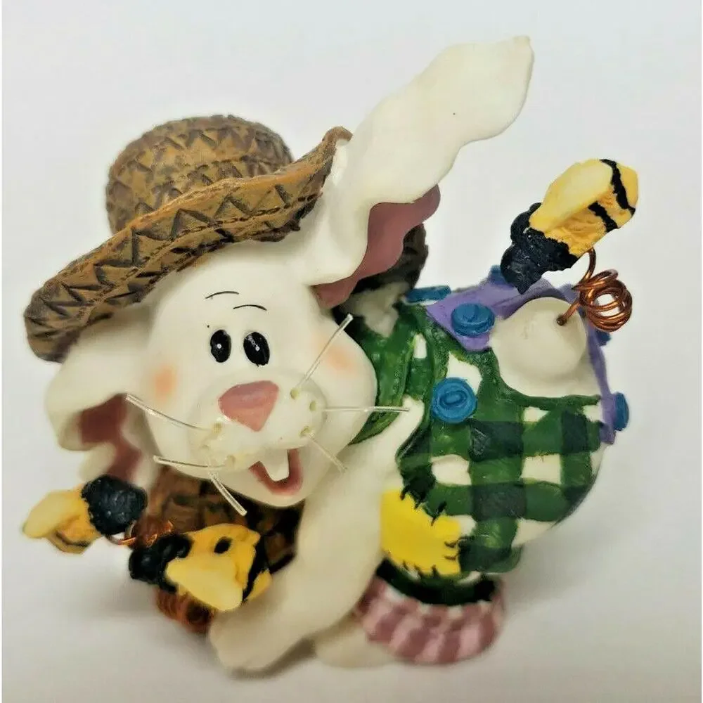 Vintage Easter‎ Eggsravaganza Whisker Bunnies Statue New in Box U77/20
